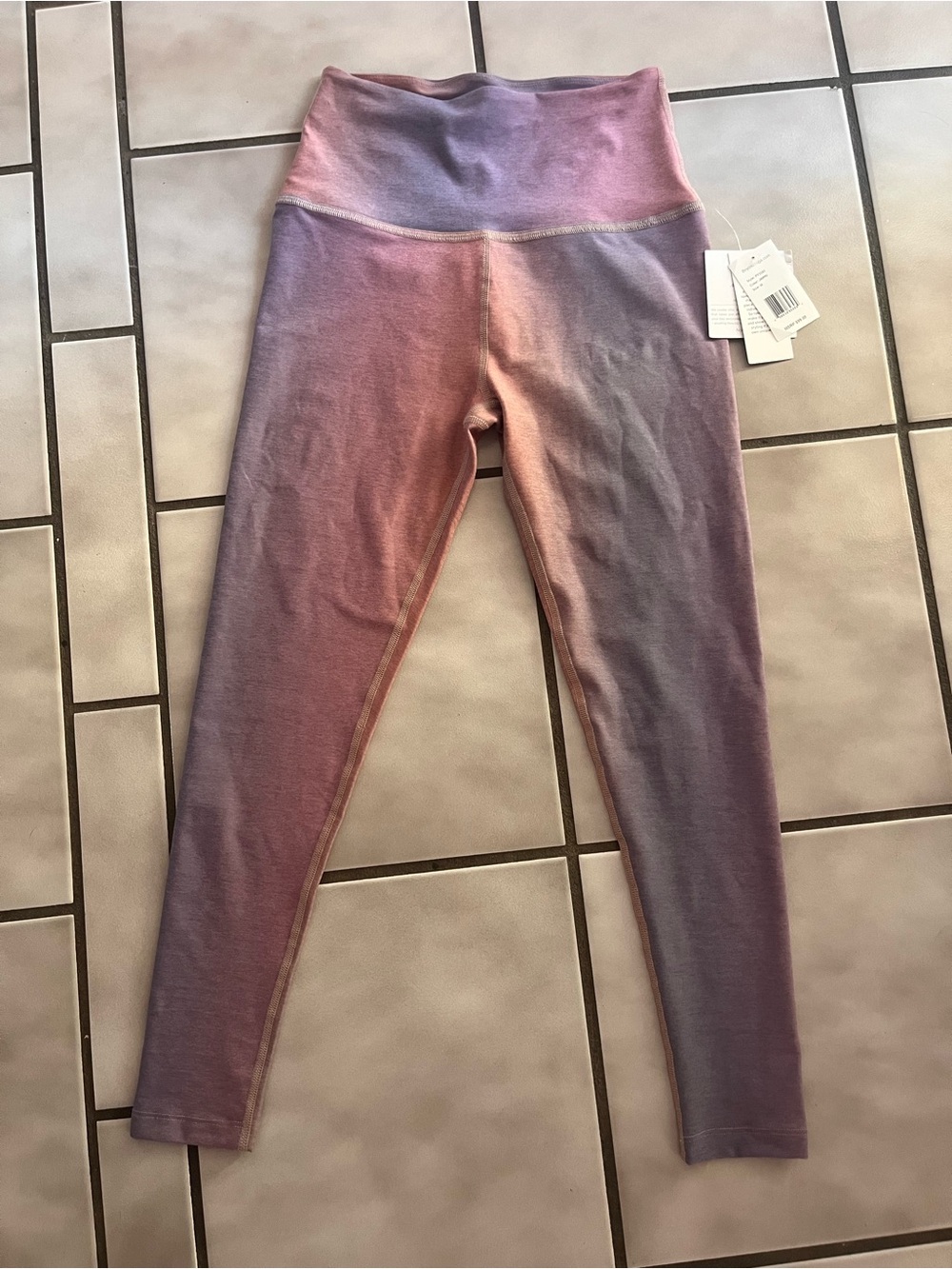 Beyond yoga multi color legging BNWT